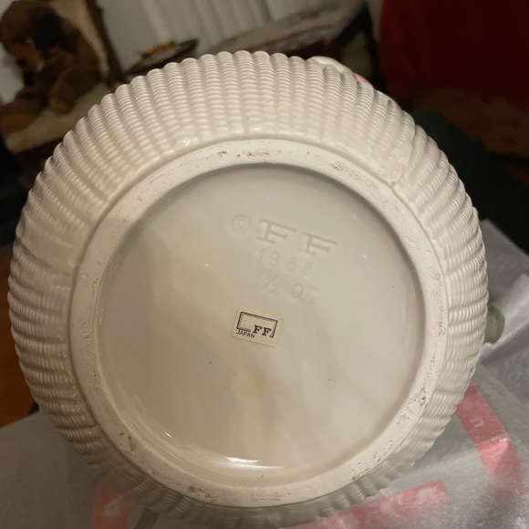 Beautiful Rare Fitz and Floyd 1988 Pitcher - Picture 9 of 10